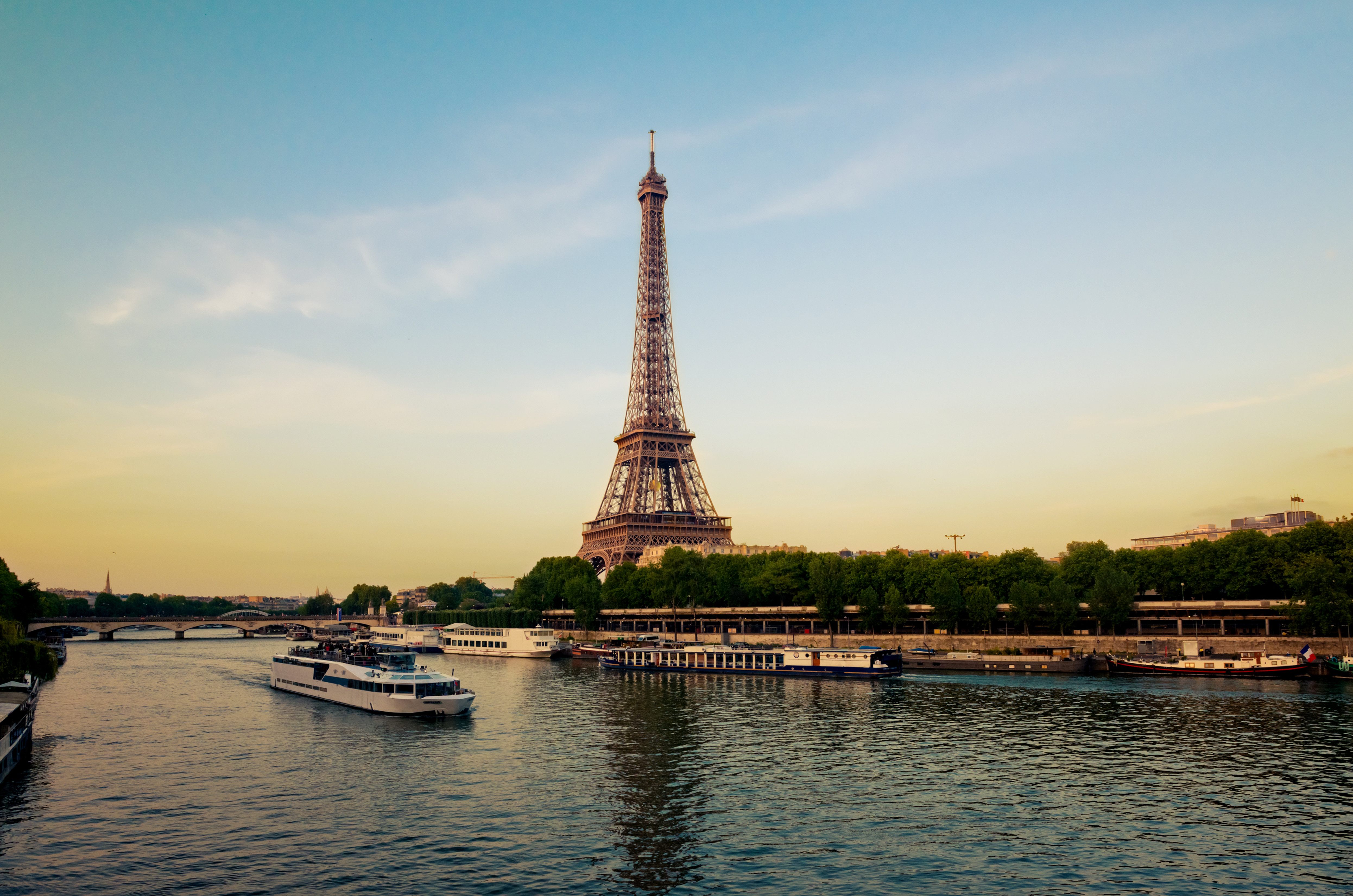 艾菲爾鐵塔 La Tour Eiffel
